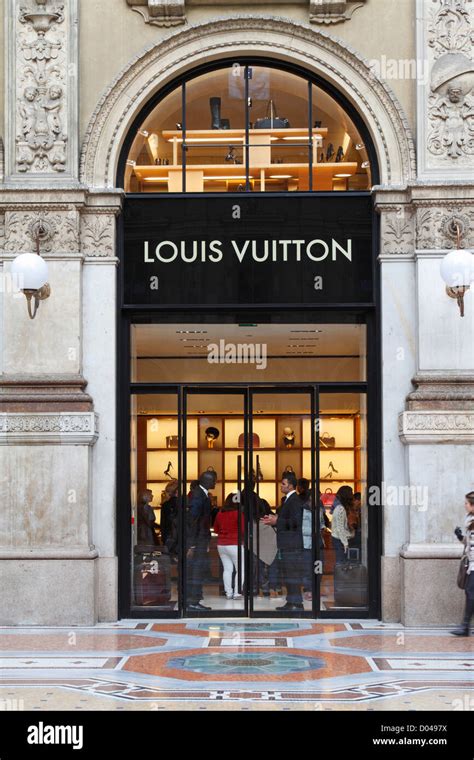 louis vuitton acquista il milan|louis vuitton italy price list.